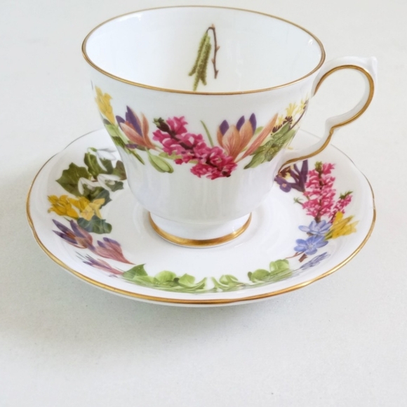 Leslie Greenwood vintage flowers of the year February china tea cup and saucer - Picture 1 of 8
